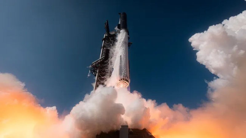 הטיסה הראשונה של Starship V3 אישרה את אמינות המגראקאט המעודכנת, למרות ההתפוצצות הבאה