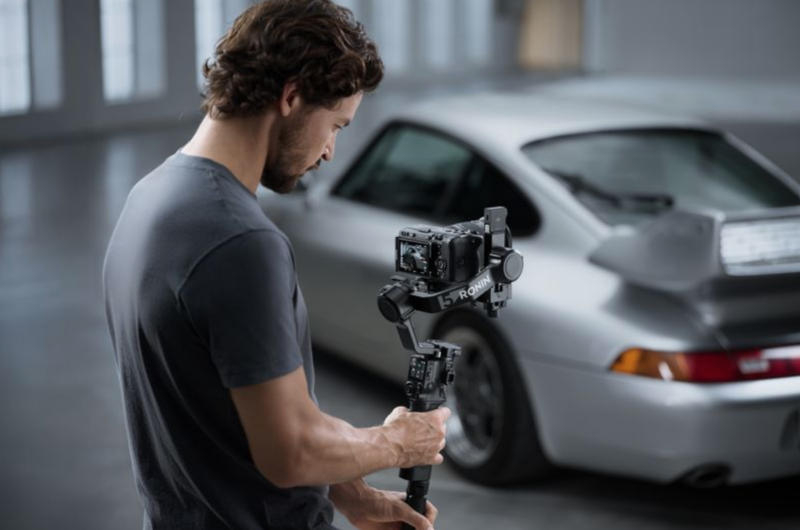 דְּגִי שחררה את הסטיביזר הקל RS‑5, המתוכנן למצלמות עד 3 ק"ג.