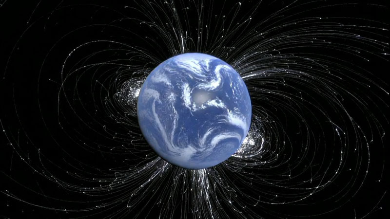 הוכחה כי אי-האחידות בשדה המגנטי האדני נגרמת על ידי מבנים סודיים במניית הארץ.