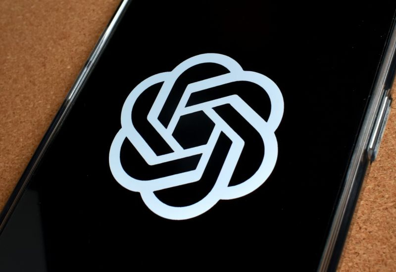 נVIDIA משקיעה 30 מיליארד דולרים ב-OpenAI, בעוד העסקה הראשונית של 100 מיליארד דולרים נדחית