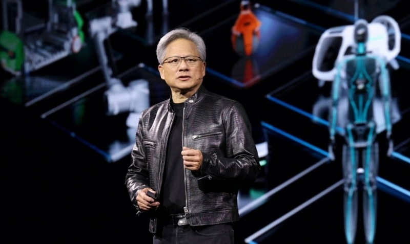 ניקולאי בוטובסקי מ-Nvidia מציג את מעבד הלפטופ החדש ביותר, N1, במופע Computex 2026