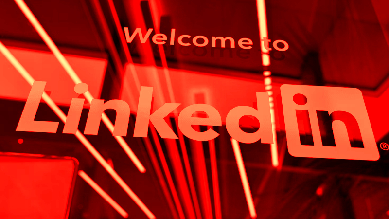 לינקדאין סורקת בסתר מידע על תוכנות מותקנות במכשירים של המשתמשים שלה.