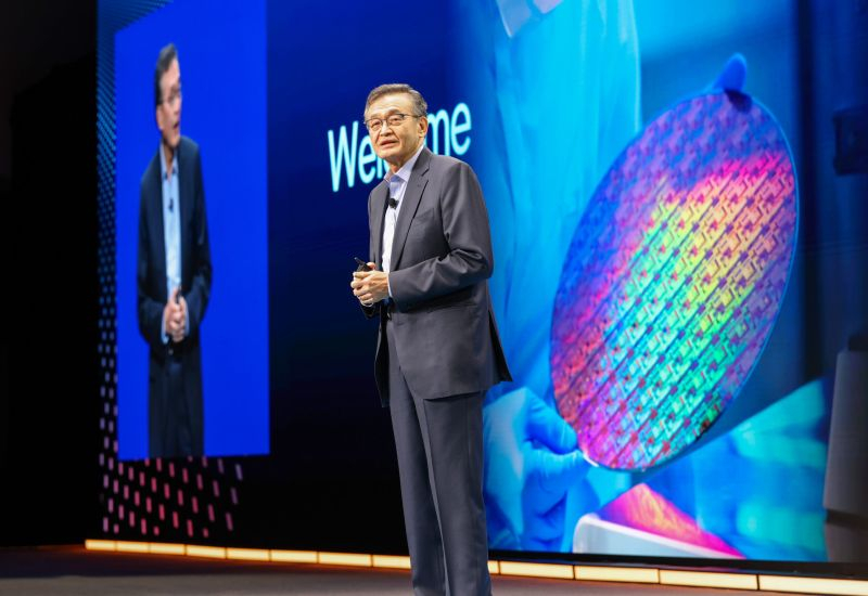 אינטל החליטה לפתוח את מעבד ה-18A ללקוחות חיצוניים, ולא להחזיק בו רק במפעלים שלה.