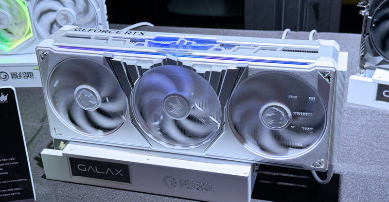 גלקס הציגה את המושג GeForce RTX 6090 Hall of Fame עם ארבעה מאווררים וכדורים סברוווארי