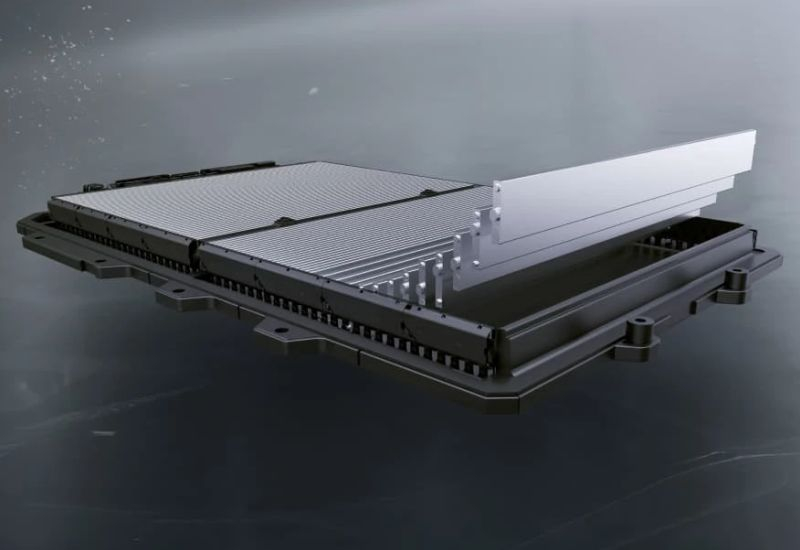 היצרן הסיני BYD שחרר סוללה חדשה בשם Blade Battery 2.0 מבוססת על ליתיום-ברזל-פוספט: היא נטענת עד 97 % תוך תשעה דקות