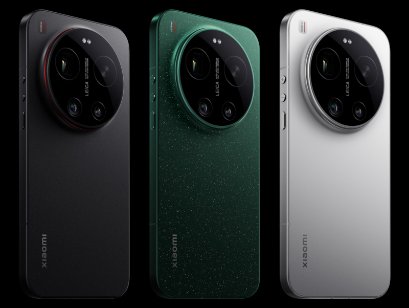 אקסיאמי 17, אקסיאמי 17 אולטרה ולייקה לייטצפון זמינים כעת בגרסאות בינלאומיות במחיר €2000, אך עם סיבובי סוללות מצומצמים