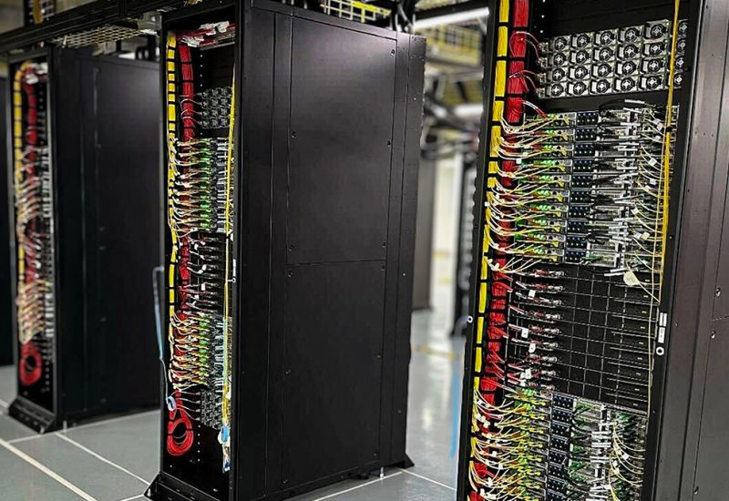 DeepSeek משתמש במאיצים NVIDIA Blackwell המוגבלים על ידי סנקציות כדי לאמן את מודל הבינה המלאכותית החדש שלה, טוענים אמריקאים