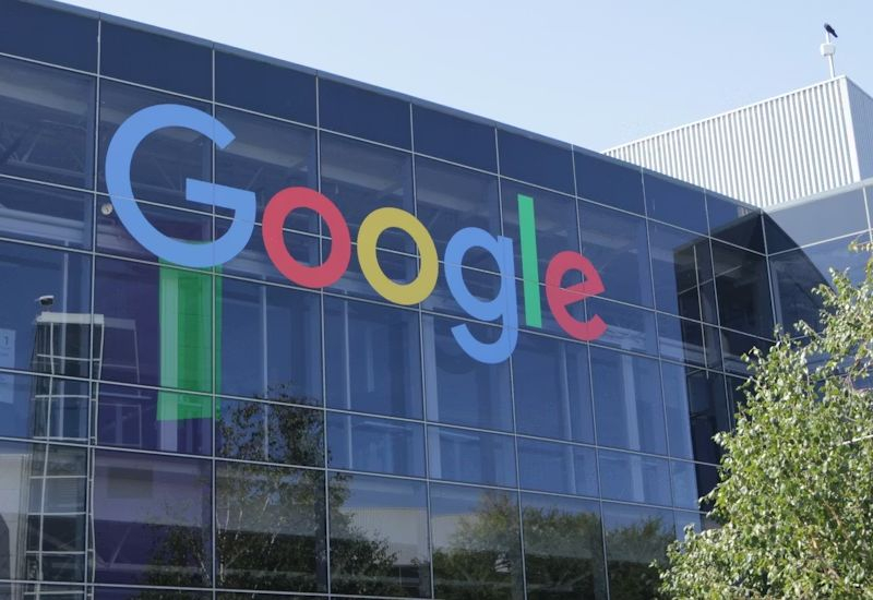 אוטודסק הגישה תביעה נגד גוגל עקב שימוש בשם Flow במנוע הסרטים המופעל על ידי בינה מלאכותית שלהם