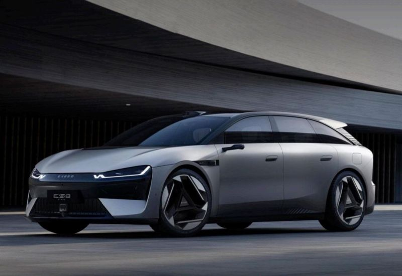 אקסיד השיקה את קו סוללות ריינה שלמה: עד 500 ק"מ במסלול עם טעינה תוך 8 דקות