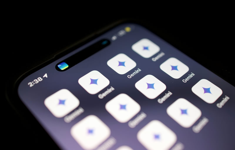 גרמיני של הגרסה החינמית זמין כעת התכונה «שיחות עבר»