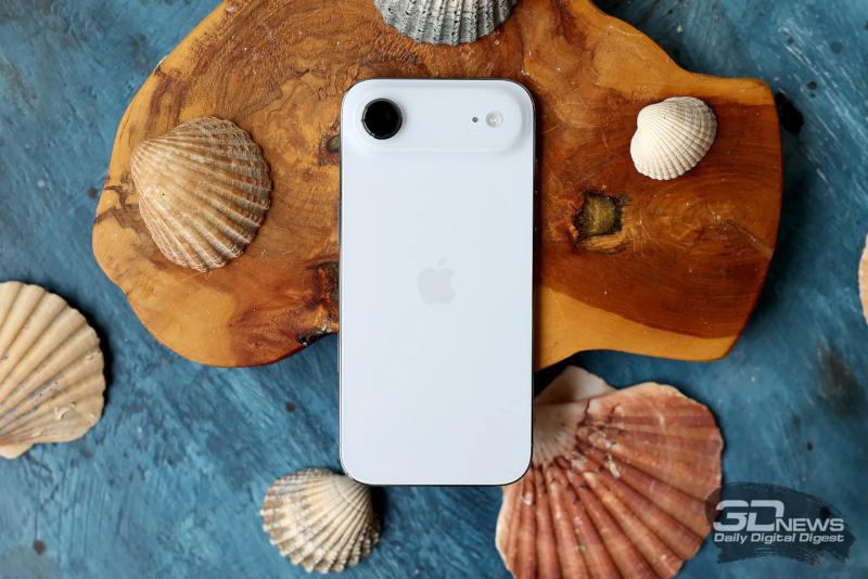 חלק רבעוני של כל המכשירים הניידים בשנת 2025 יהיה בבעלות מודלי אפל.