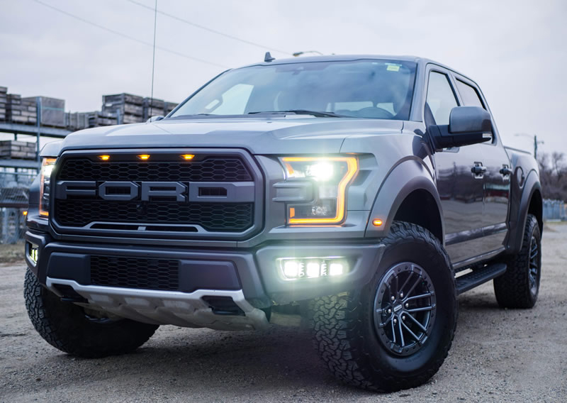 פורד מזהיר: מחירי הרכבים יעלו כאשר משבר זיכרון סייבר של בינה מלאכותית יגיע לתעשיית הרכב